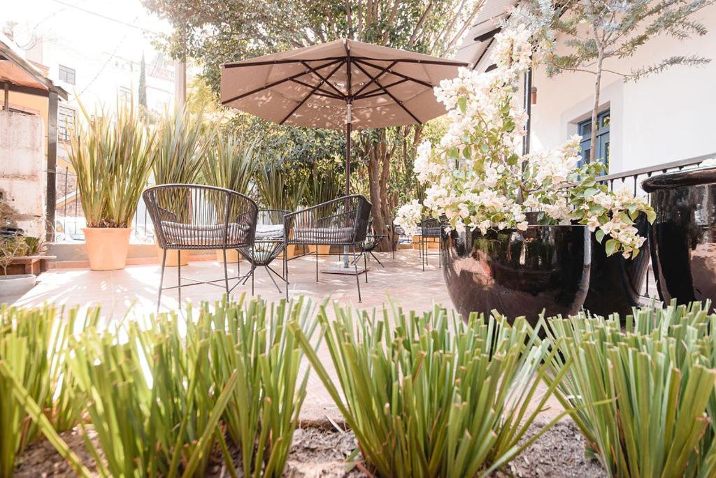 Hotel Piso Local House 4*