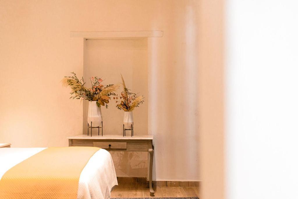 Piso Local House Hotel