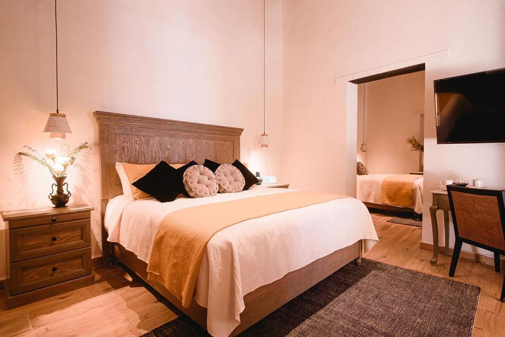 Piso Local House Hotel 4*